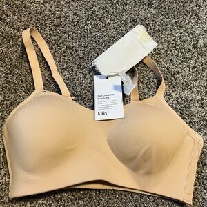 NWT knix Smooth Nude T-Shirt Bra - Light Beige